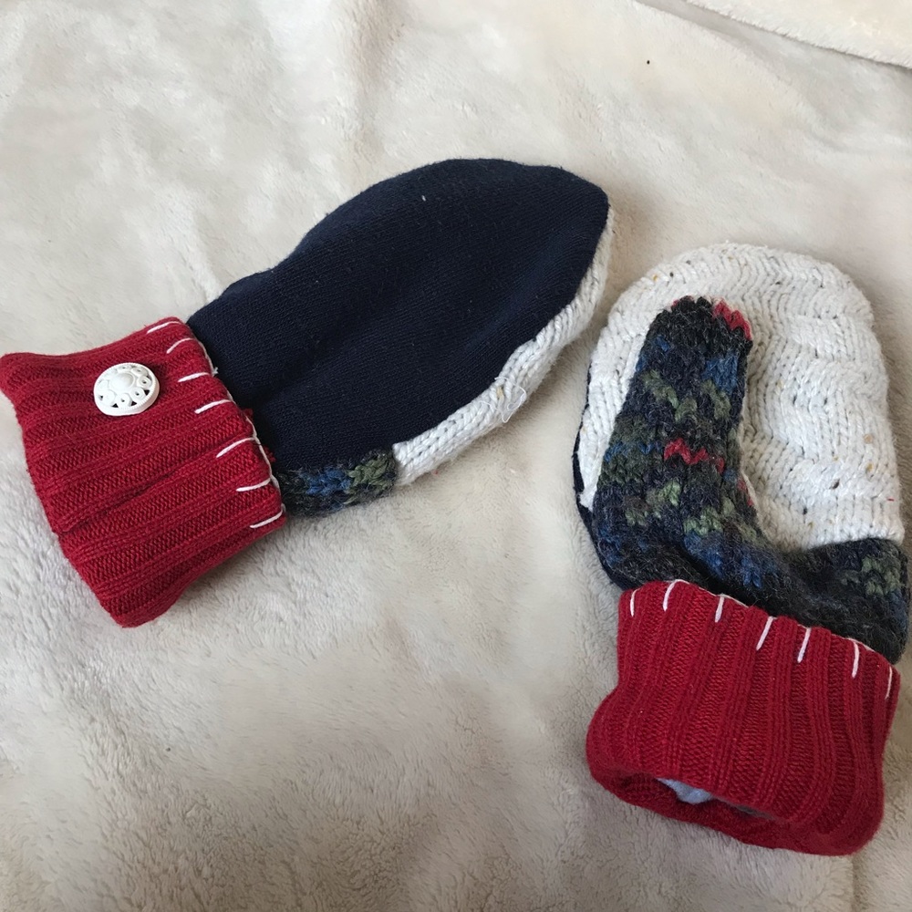 HANDMADE sweater/fleece mittens!